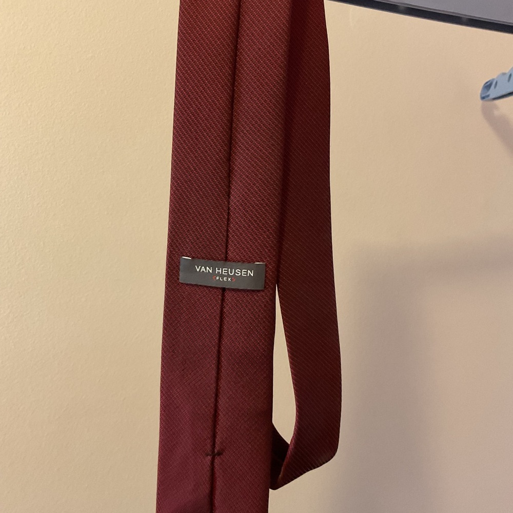 Van Heusen Classic Burgundy Tie
